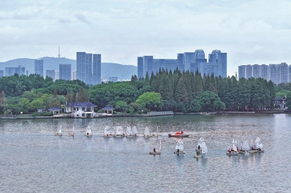 水上運動成市民度假新時尚